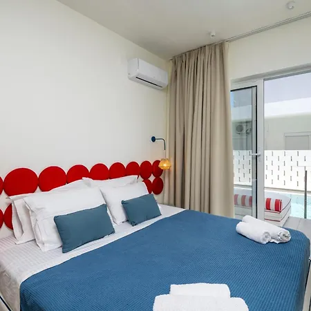 Patricia Φαληράκι